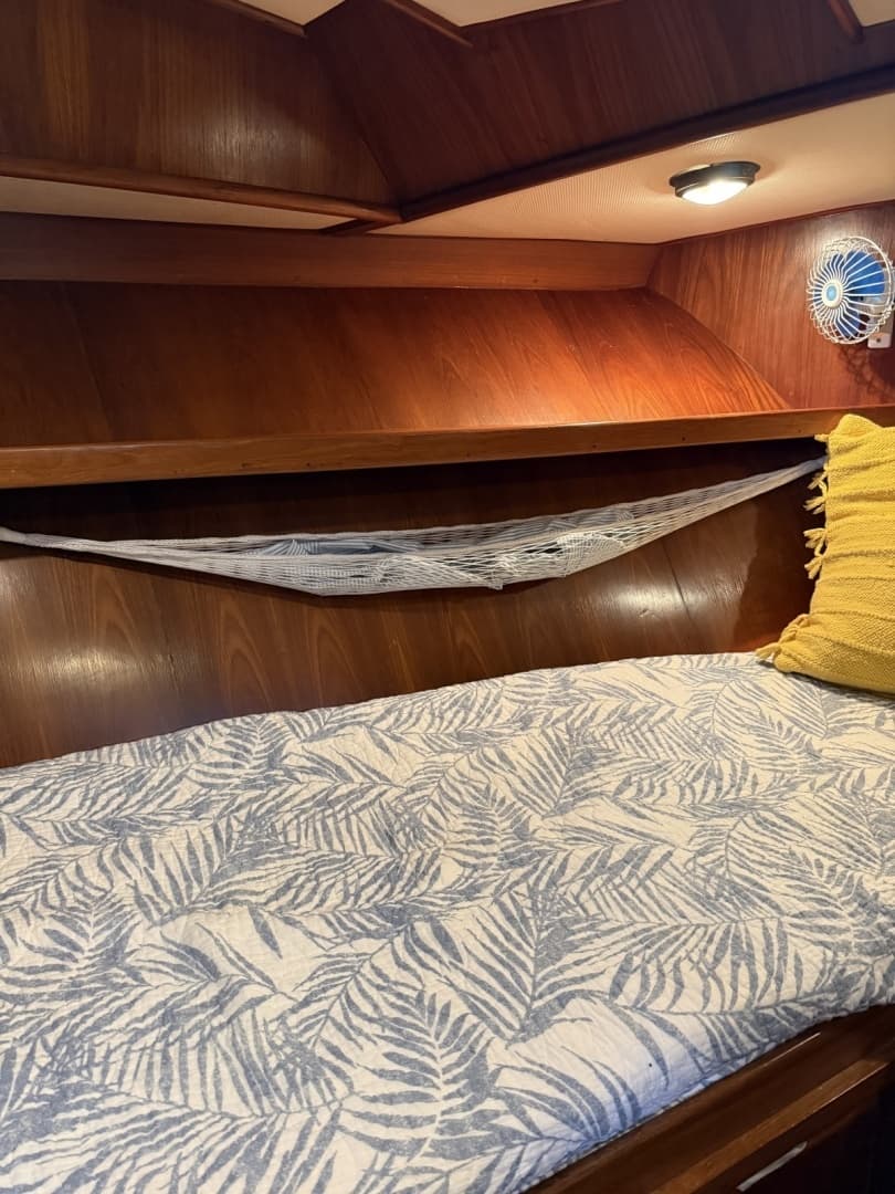 1988 President 35 Double Cabin - Image 33