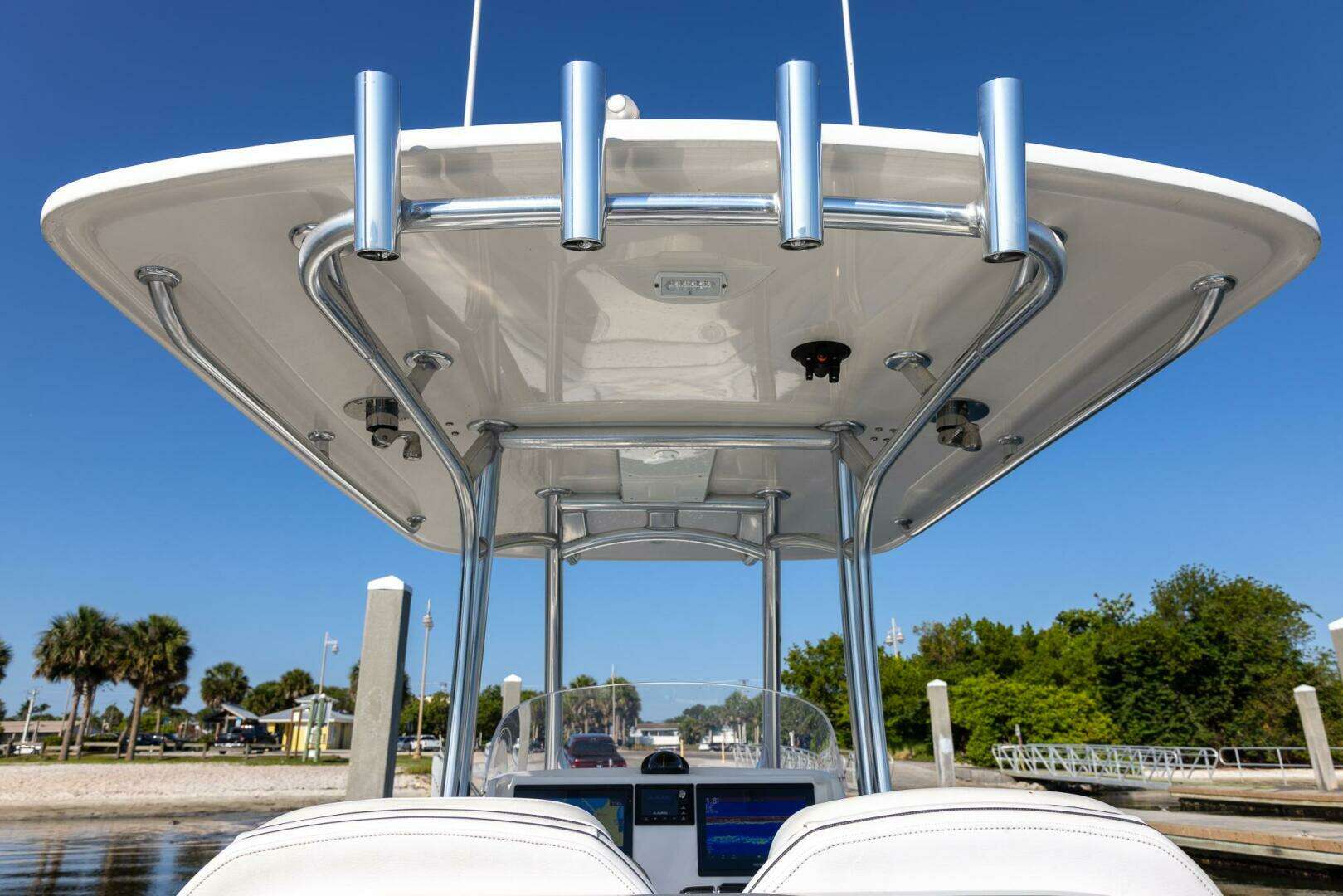 2018 Jupiter 26 FS - Image 48