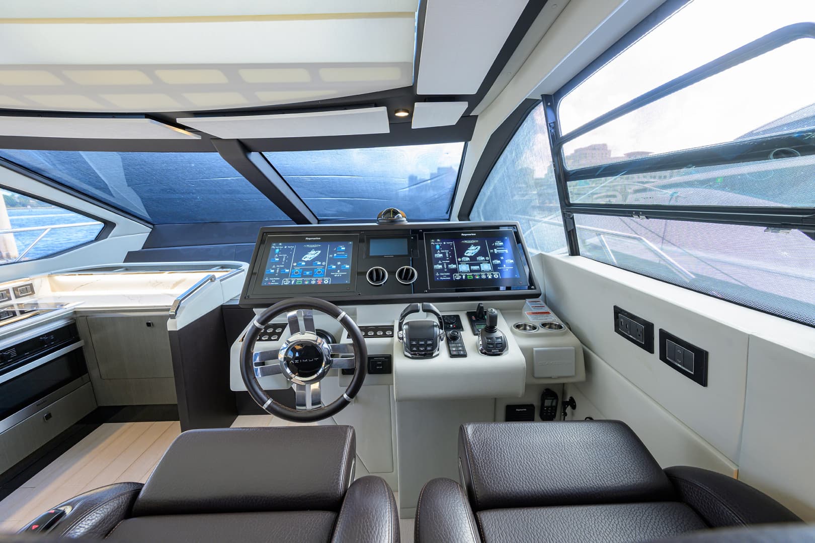 2019 Azimut S7 - Image 73