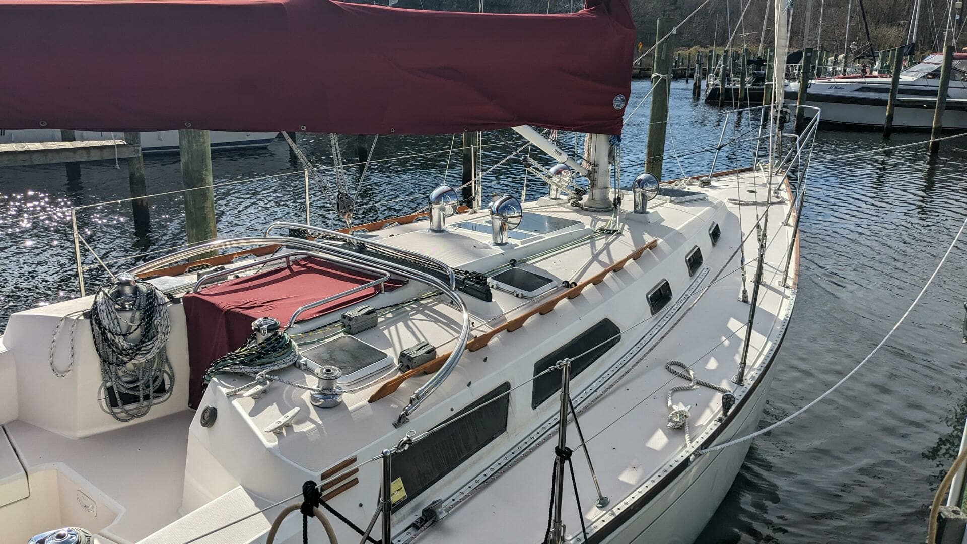 1993 Sabre 38 - Image 4