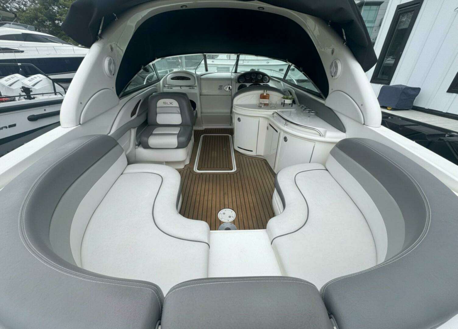2007 Sea Ray 29SLX with cuddy cabin - Image 8