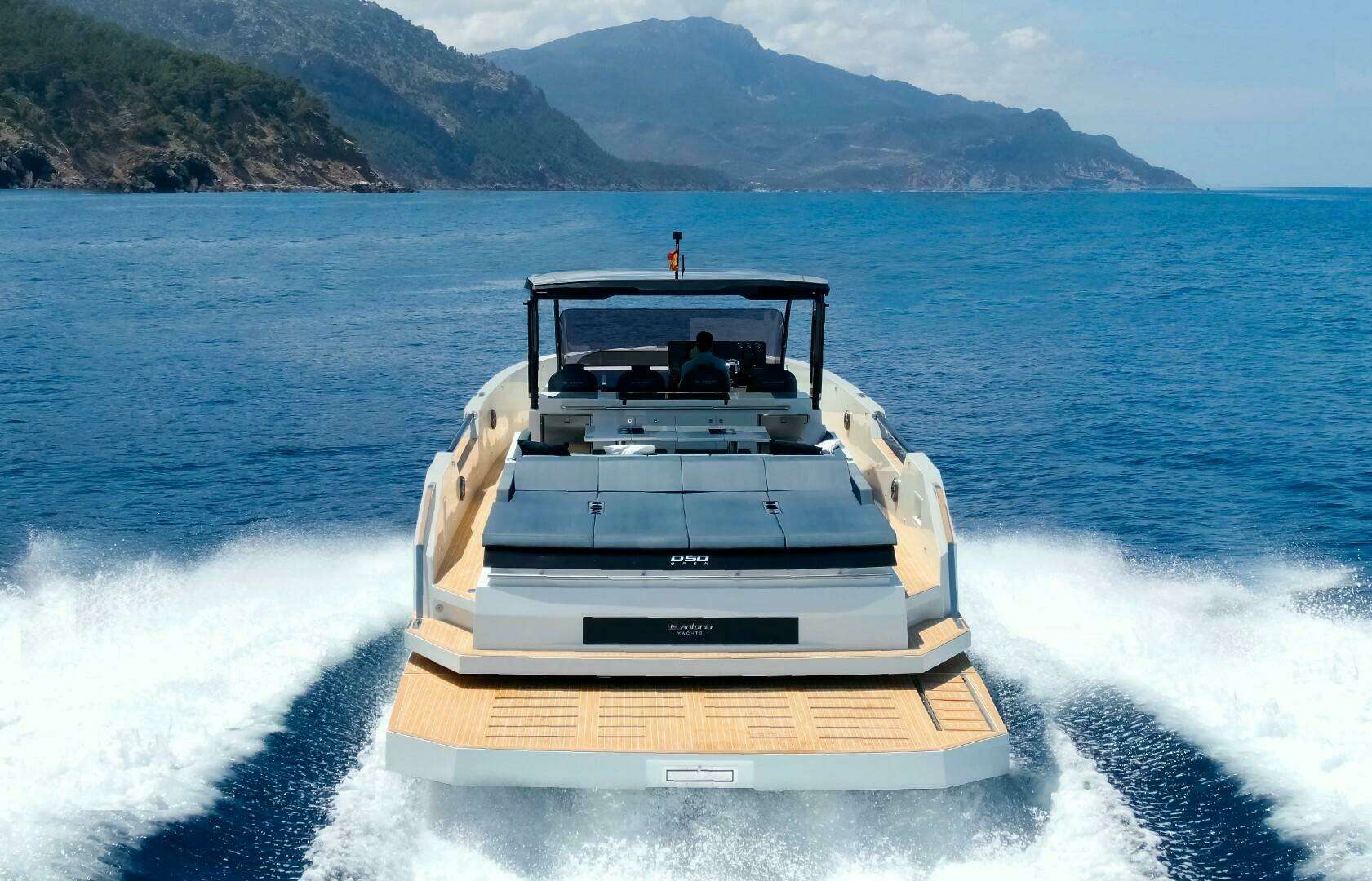 2026 De Antonio Yachts 50 Open - Image 12