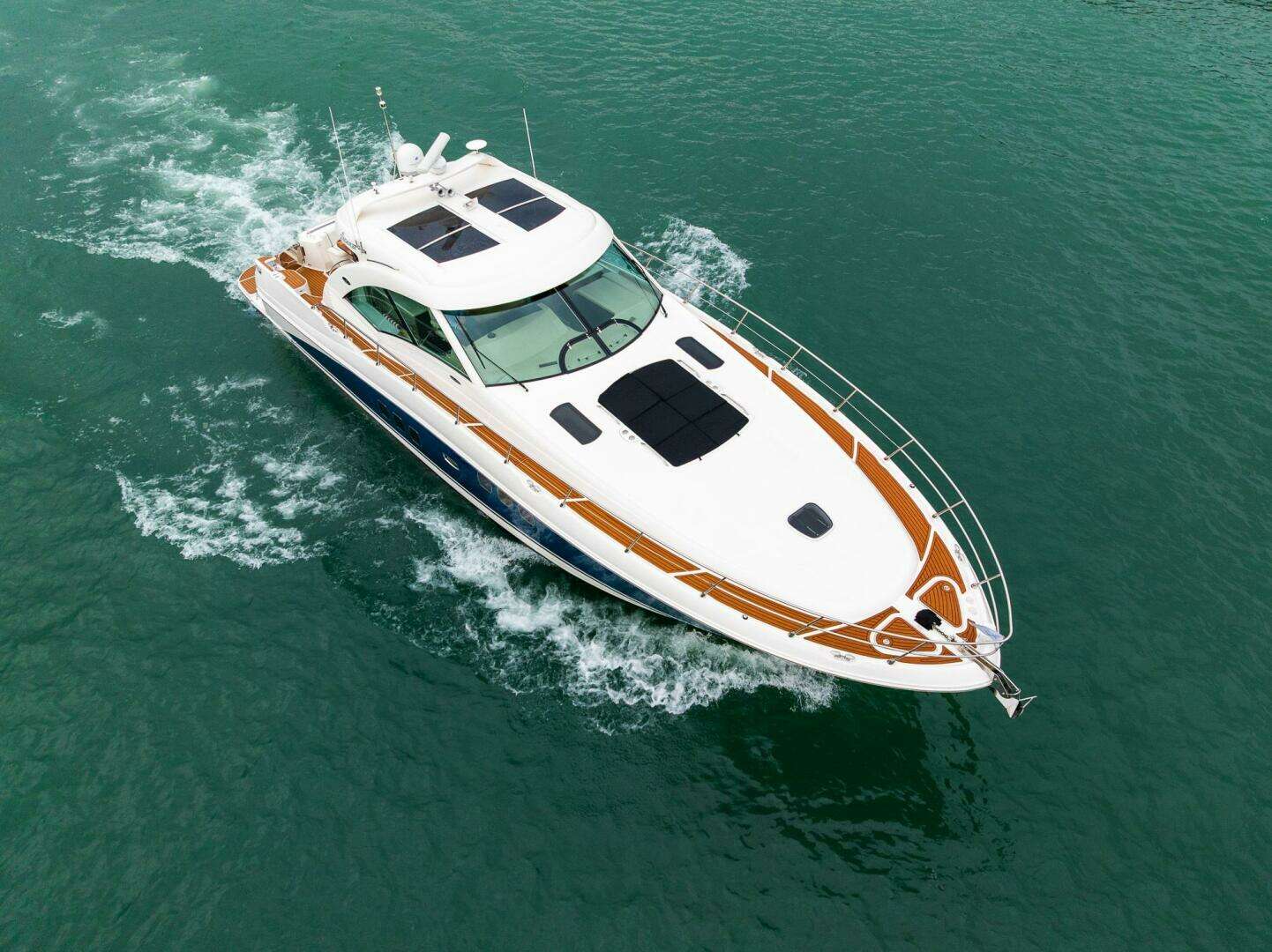 2008 Sea Ray 60 Sundancer - Image 16