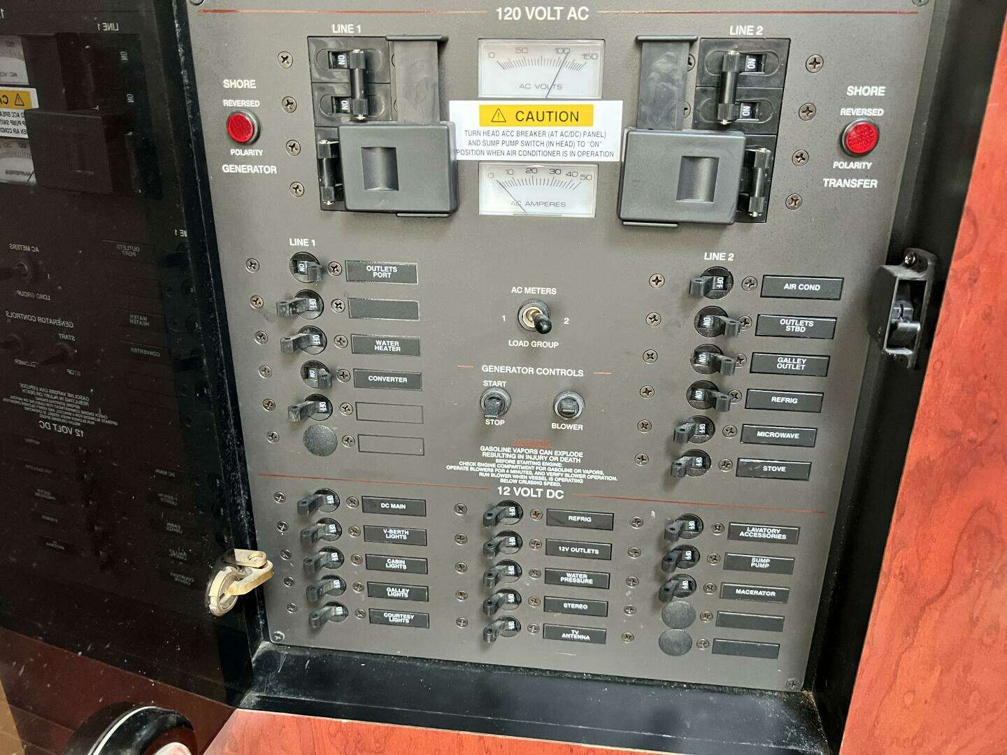 2001 Wellcraft 2800 - Image 5