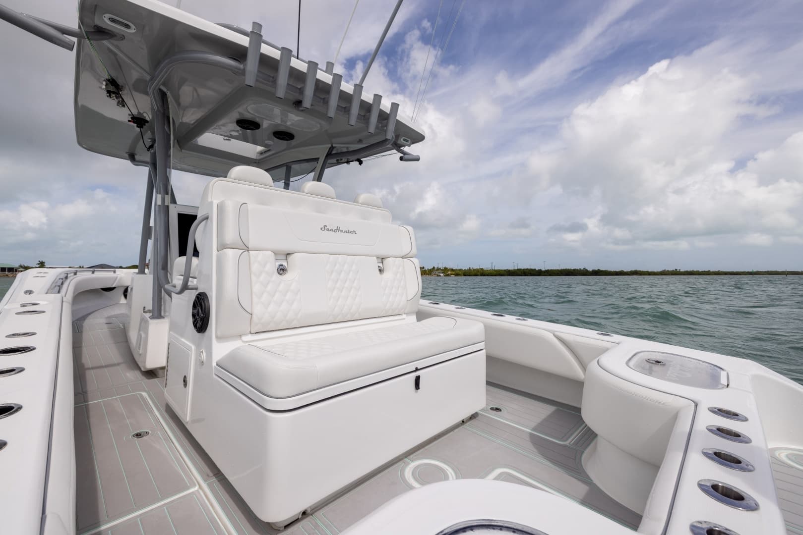 2025 SeaHunter Floridian - Image 31