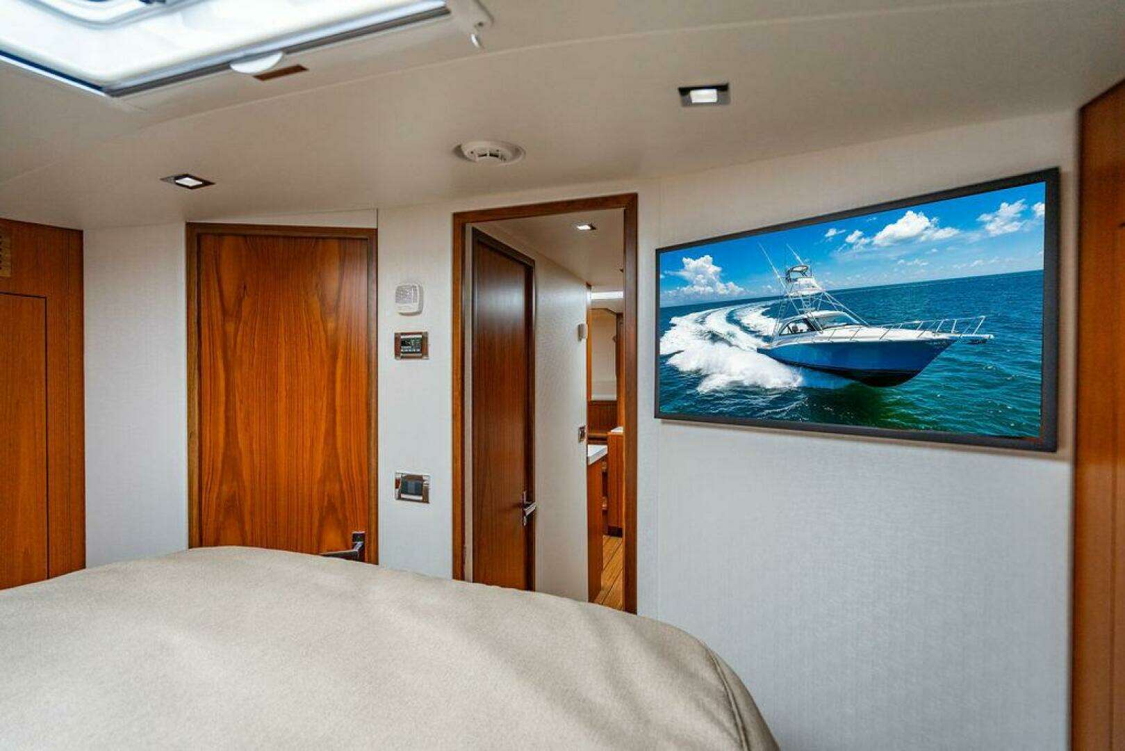 2023 Hatteras GT45X - Image 40