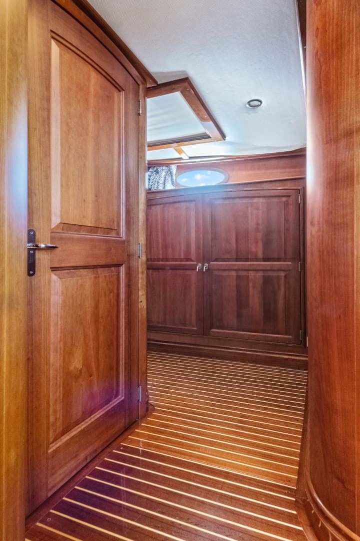 2007 Hinckley TALARIA 55MY - Image 70