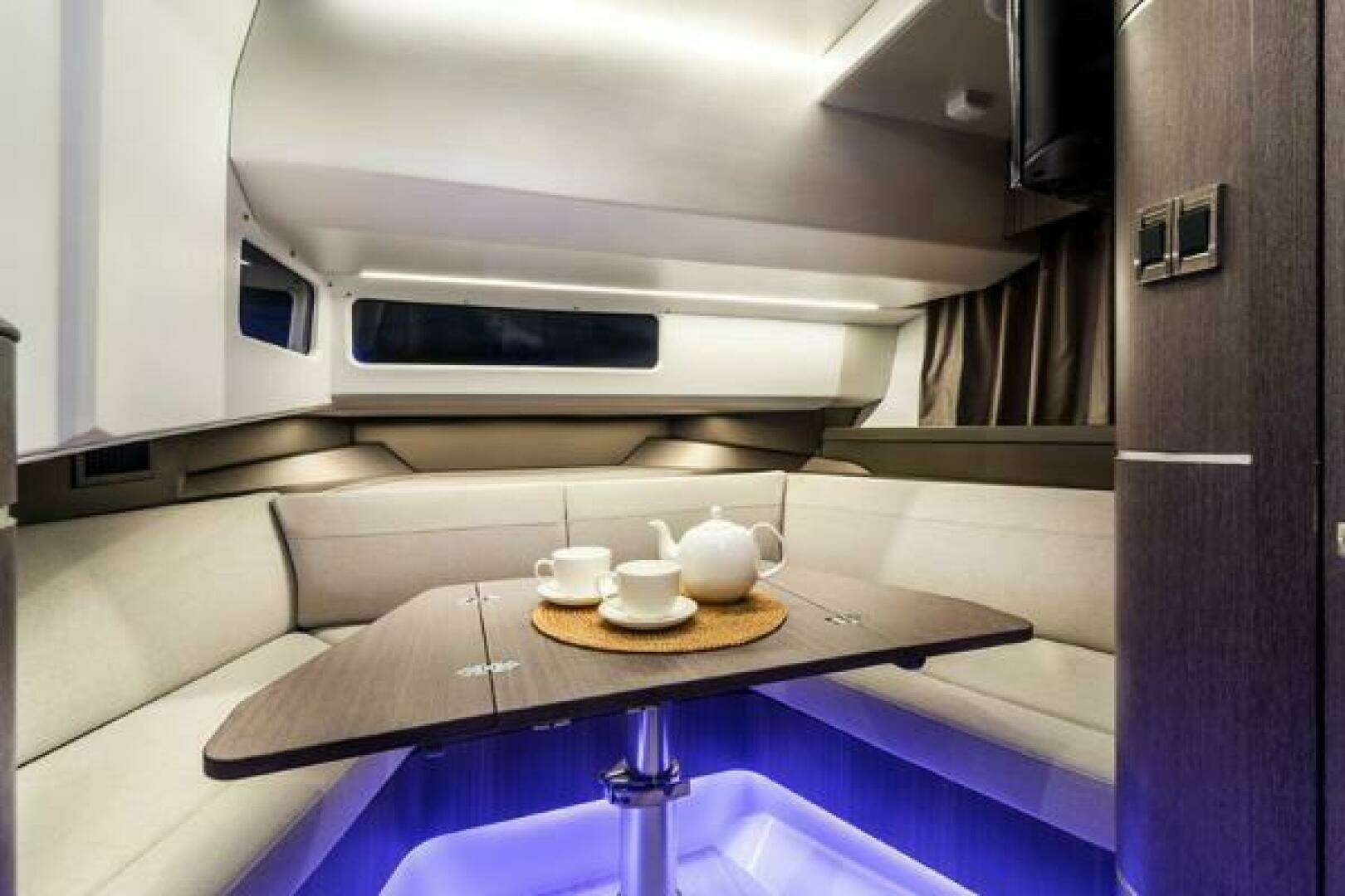 2022 Galeon 325 GTO - Image 18