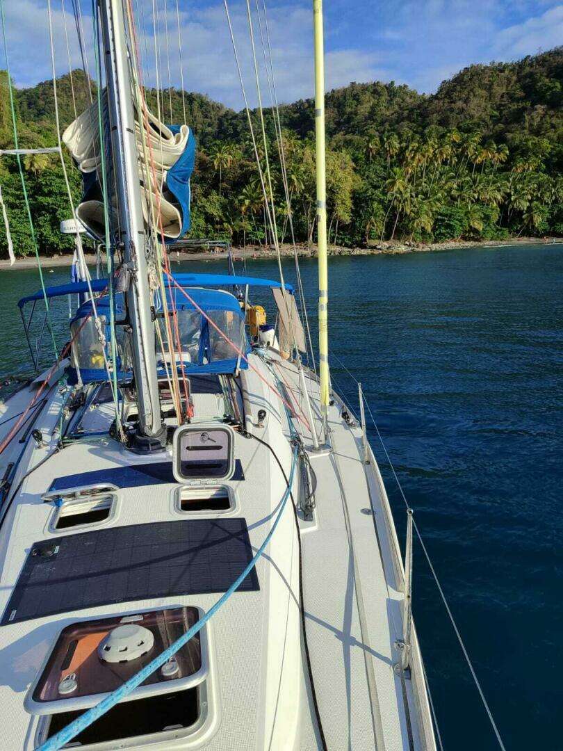 2011 Beneteau First 40 - Image 9