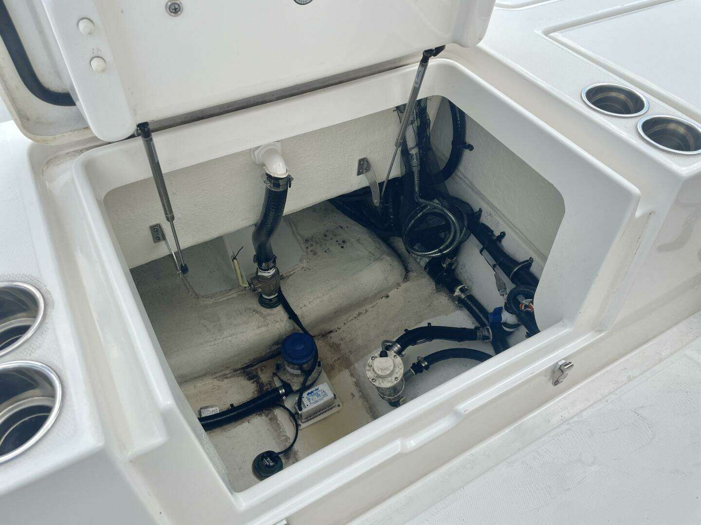 2023 Regulator 26XO - Image 12