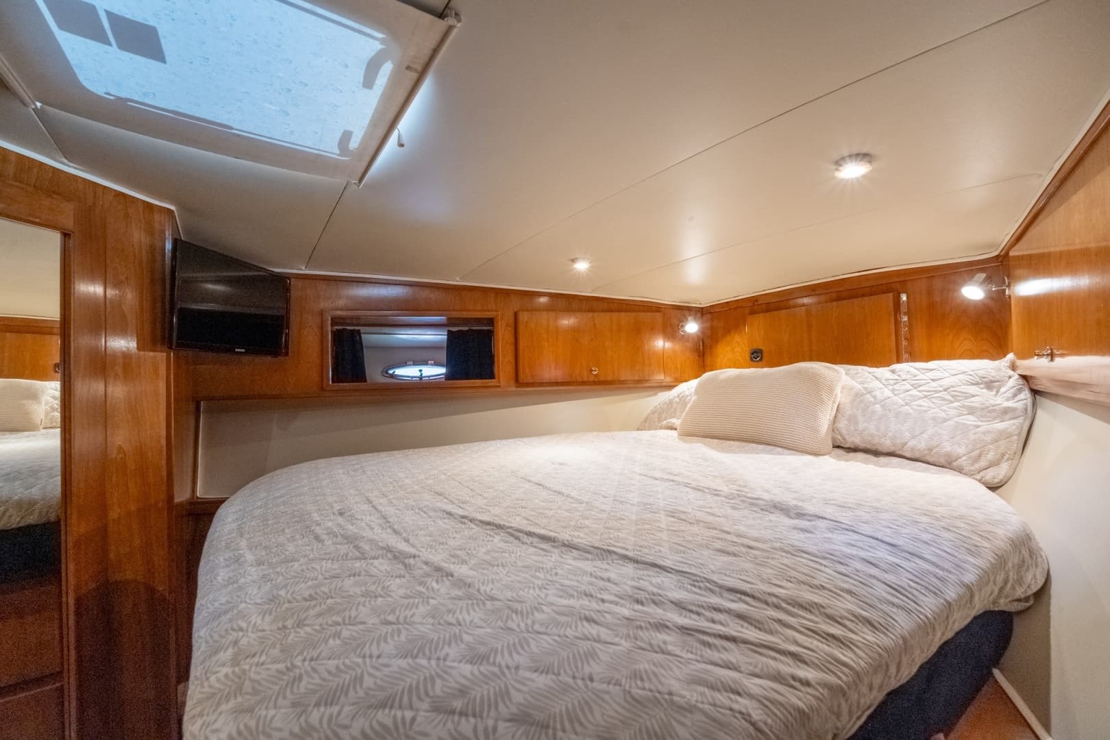 2003 Navigator 5700 - Image 43