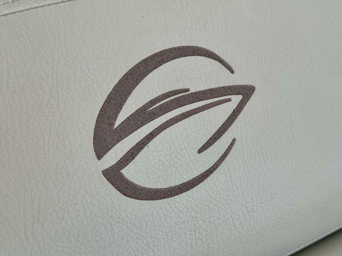 2016 Crownline Eclipse E4 - Image 183