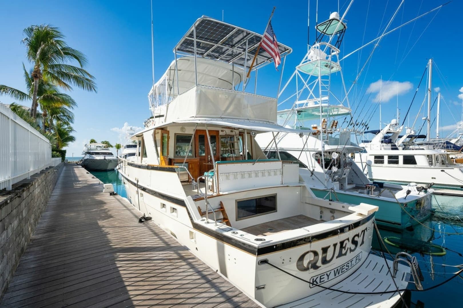 1979 Hatteras Yacht Fish - Image 7