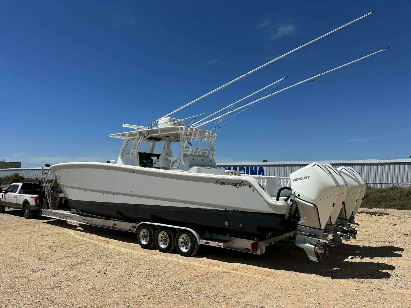 2022 Freeman 42LR - Image 4