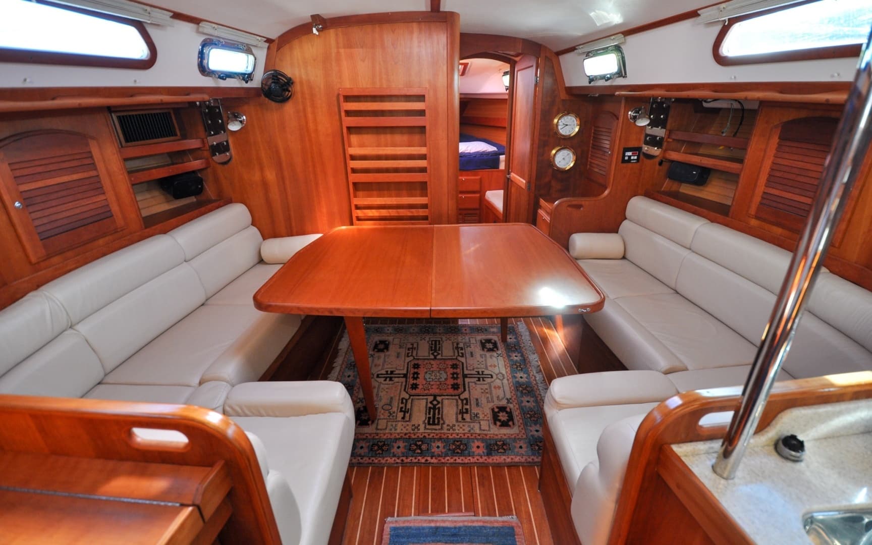 2004 Sabre 426 - Image 88