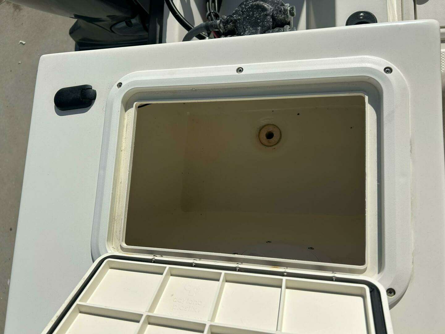 2001 Key West 1900 Sportsman - Image 34