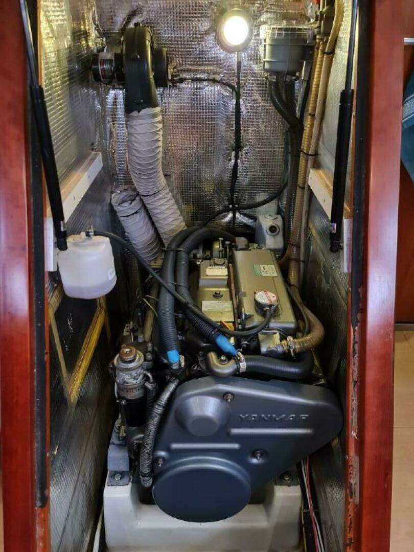 2010 Hanse 470e - Image 28
