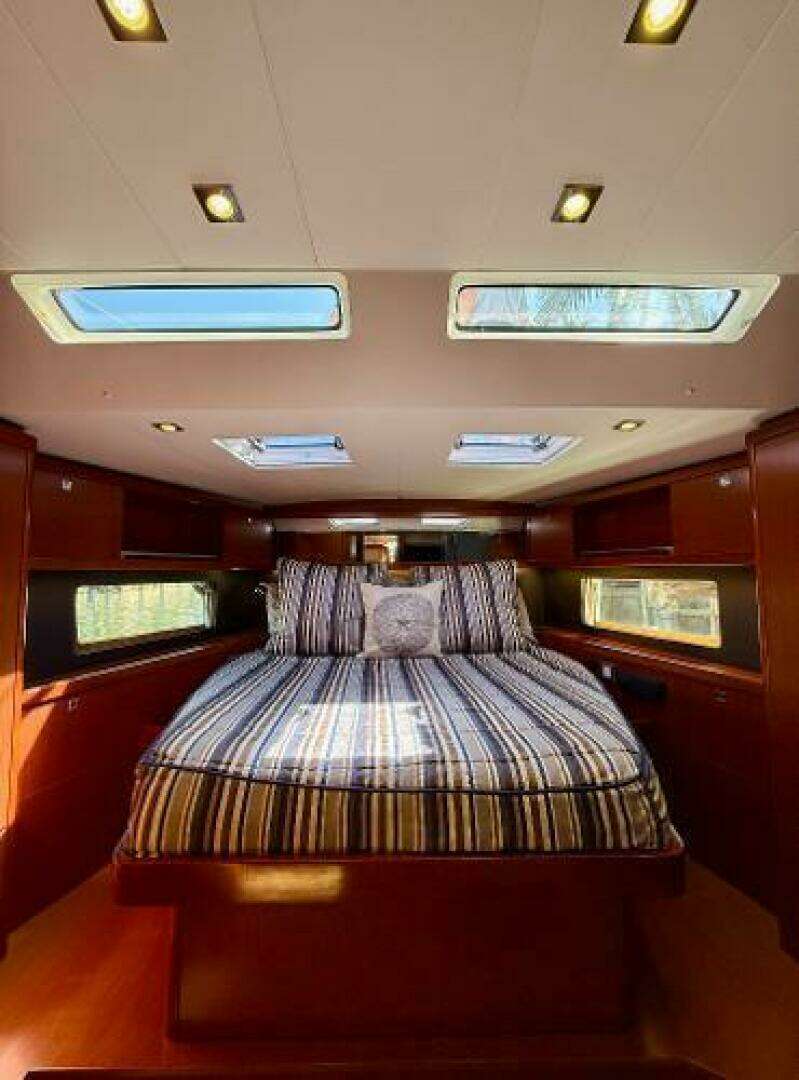 2015 Beneteau Oceanis 55 - Image 42