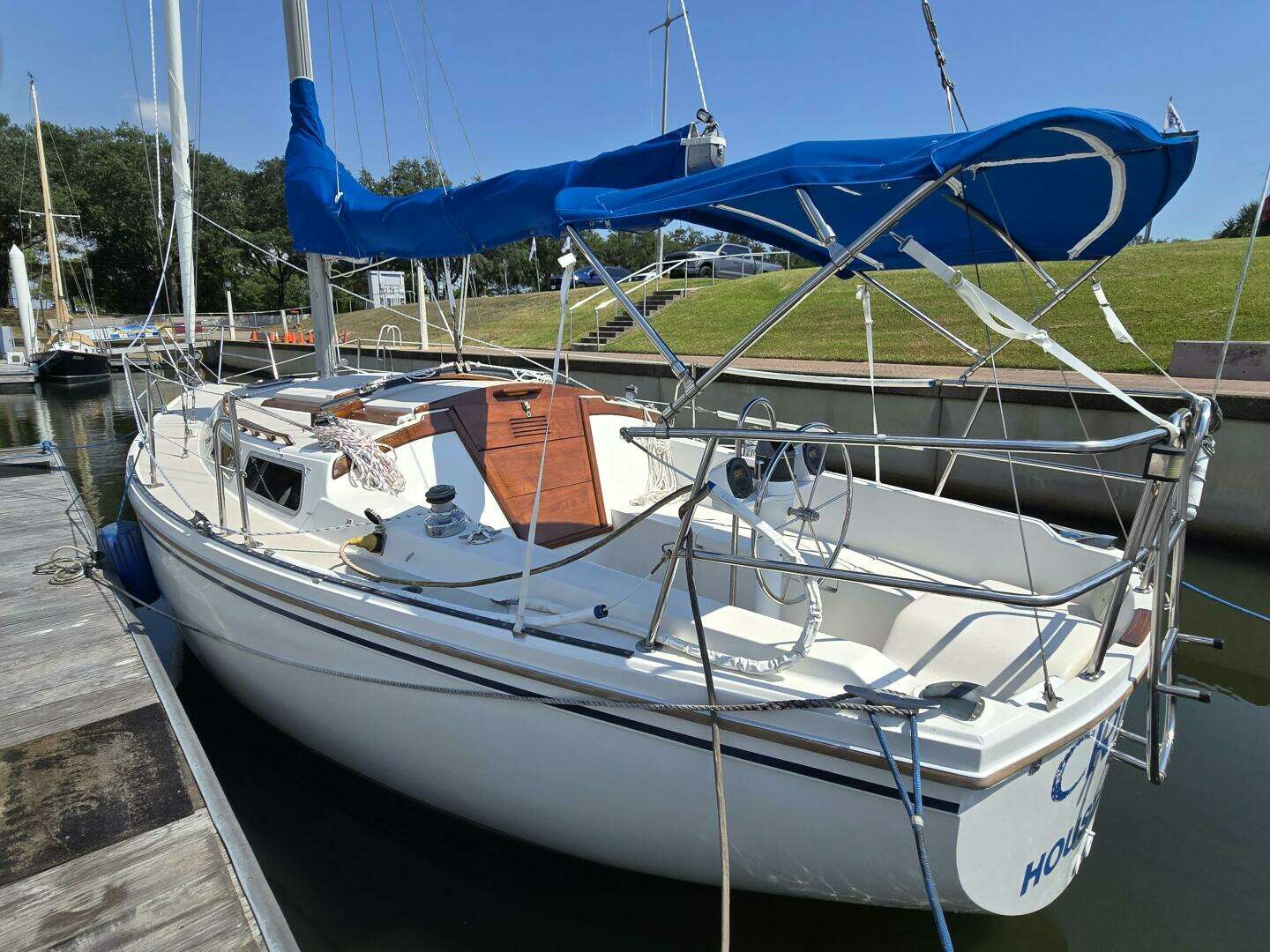 1986 Catalina Tall Rig - Image 8