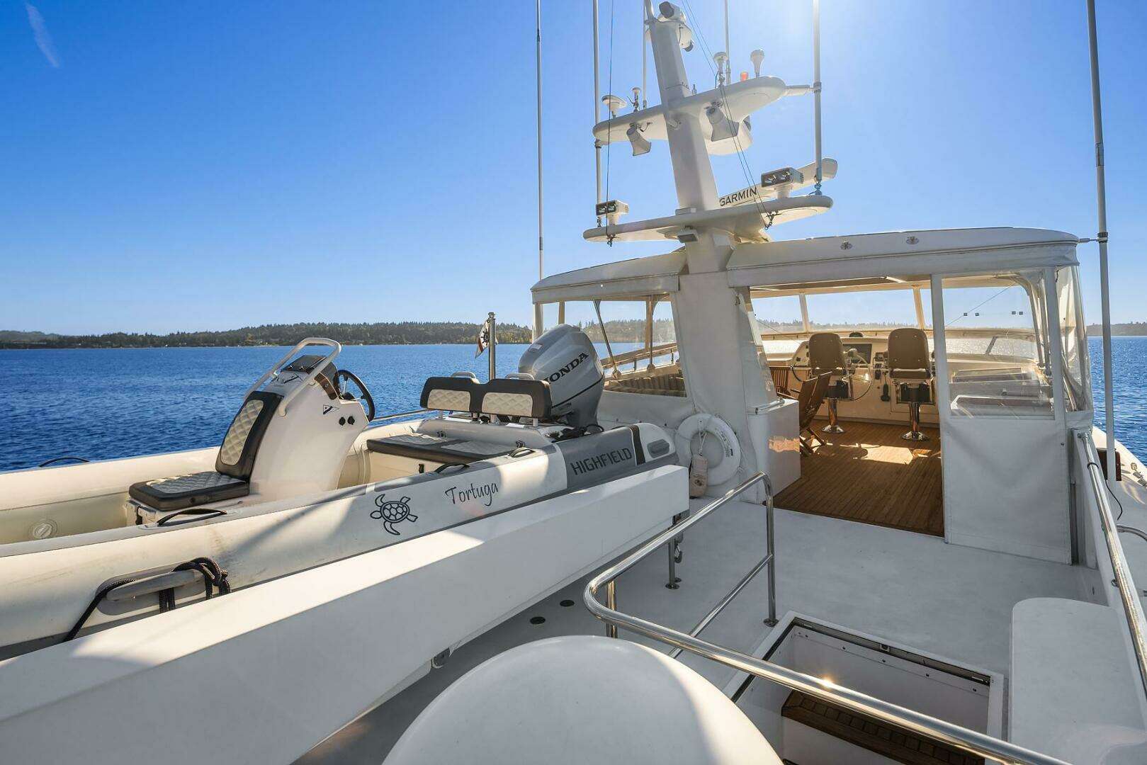 2001 Rayburn Custom Yachts Flush Deck - Image 49