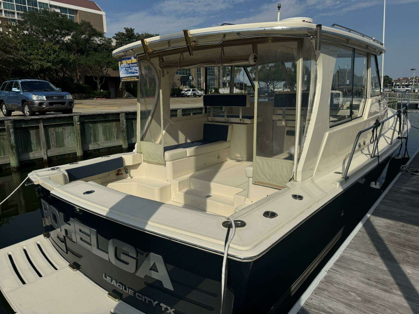 2008 Mainship 34 Pilot Hardtop - Image 5