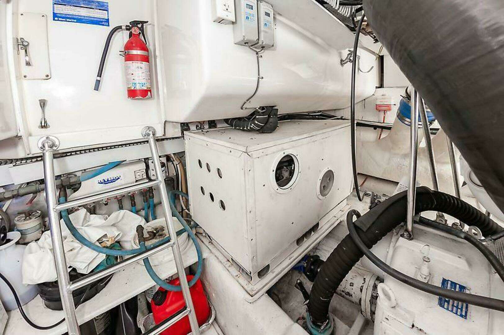 2003 Ocean 57 Convertible - Image 70