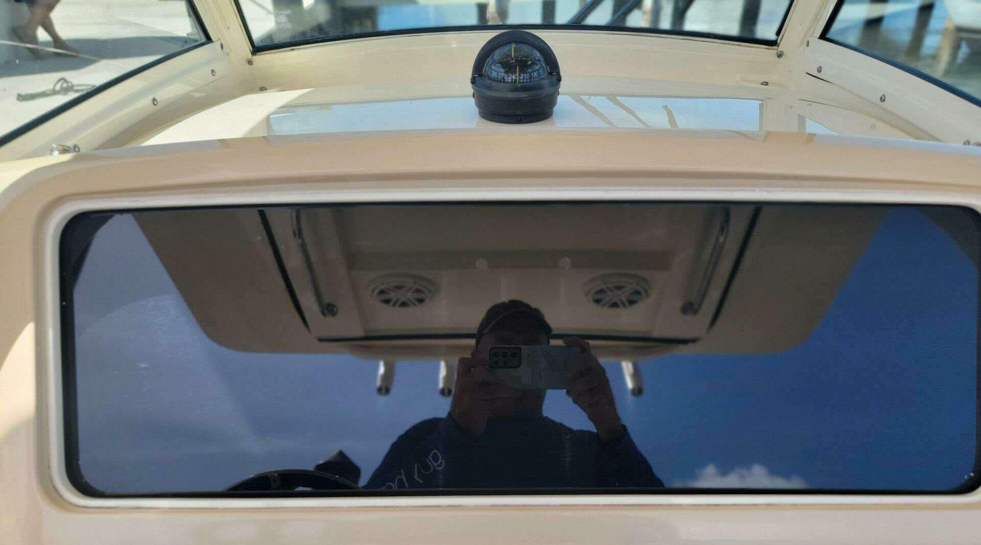 2018 Scout 275 LXF - Image 18