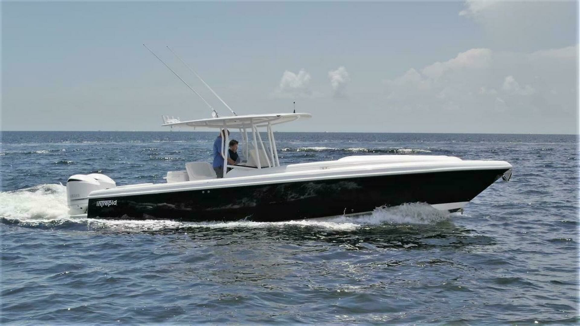 2011 Intrepid 323 Cuddy - Image 37