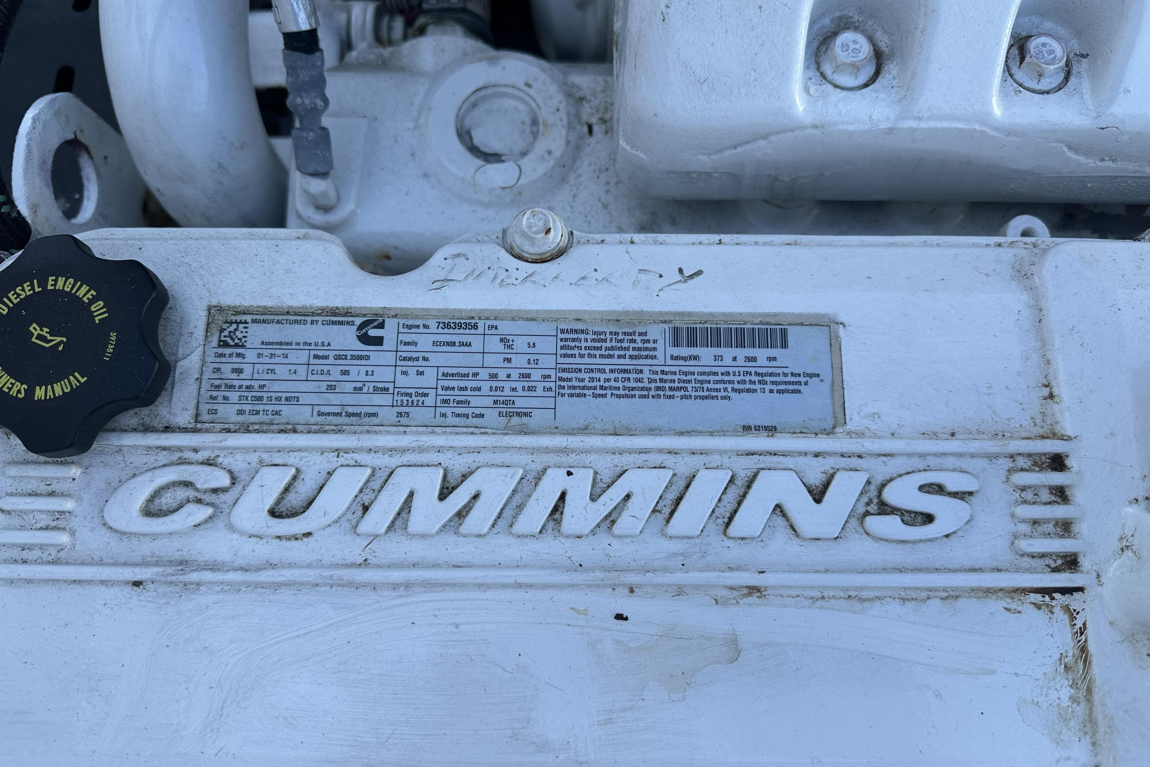 Cummins engine detail on a 1990 Seeway 31, featuring specifications and diesel oil cap.