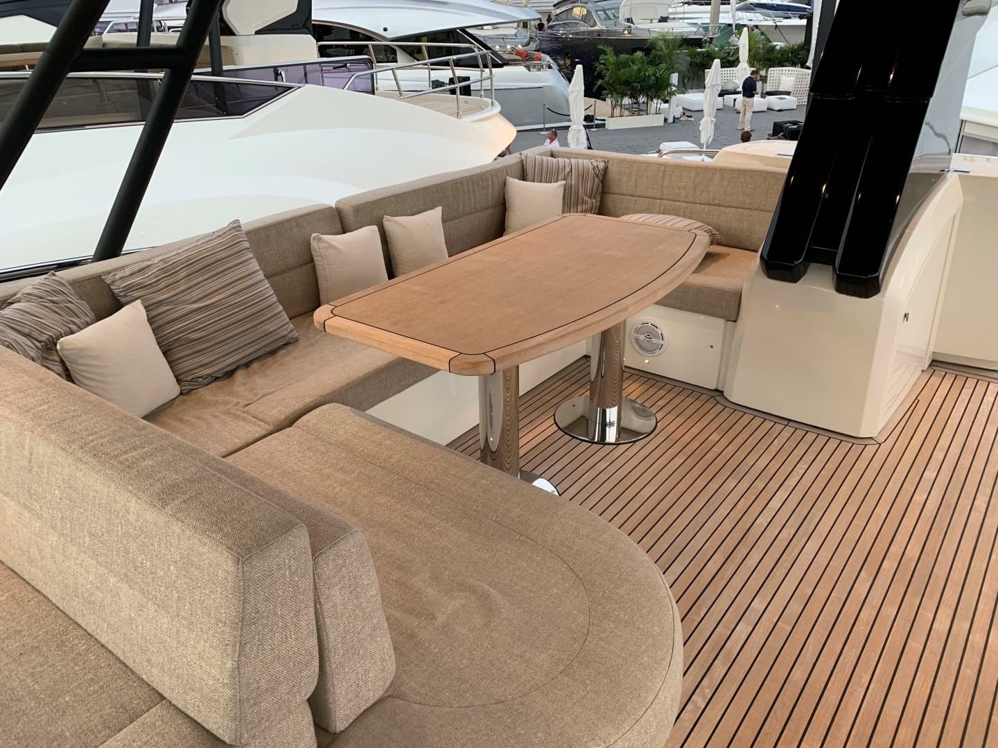 2018 Monte Carlo Yachts MCY 65 - Image 30
