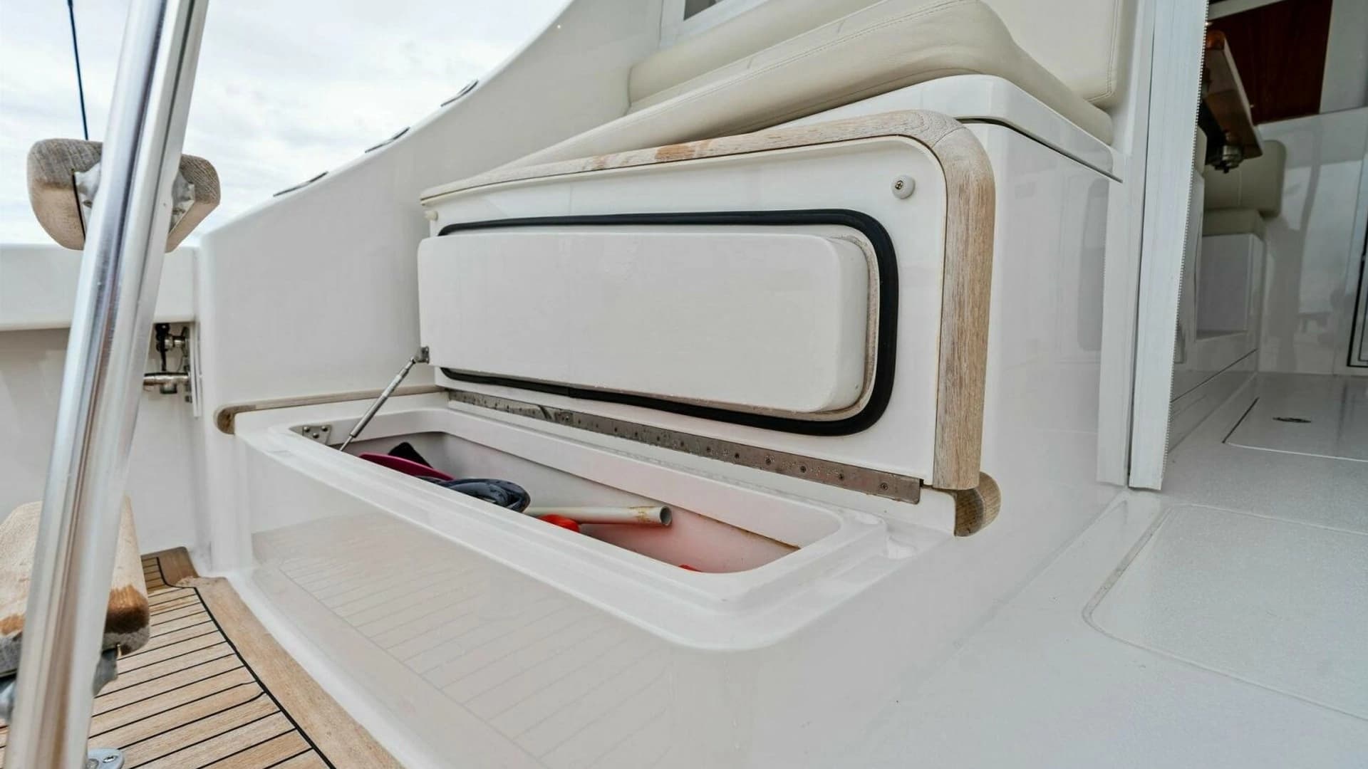 2021 Viking 46 Billfish - Image 21
