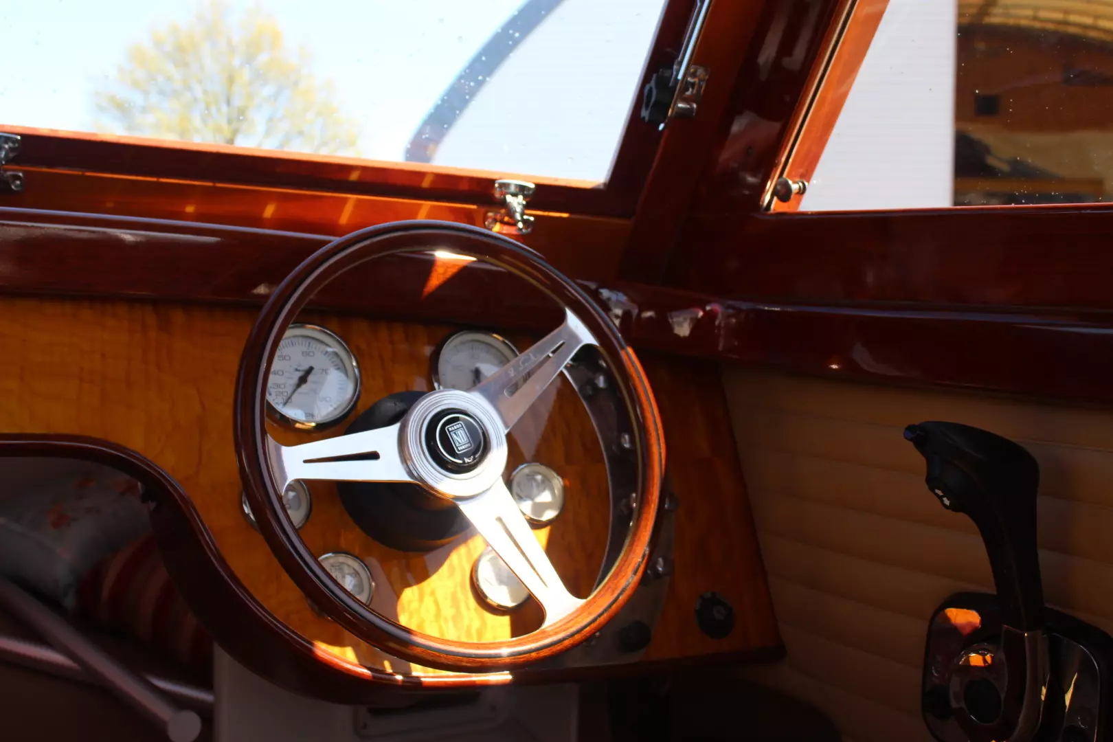 2013 Cherubini 255 Sport Cruiser - Image 8