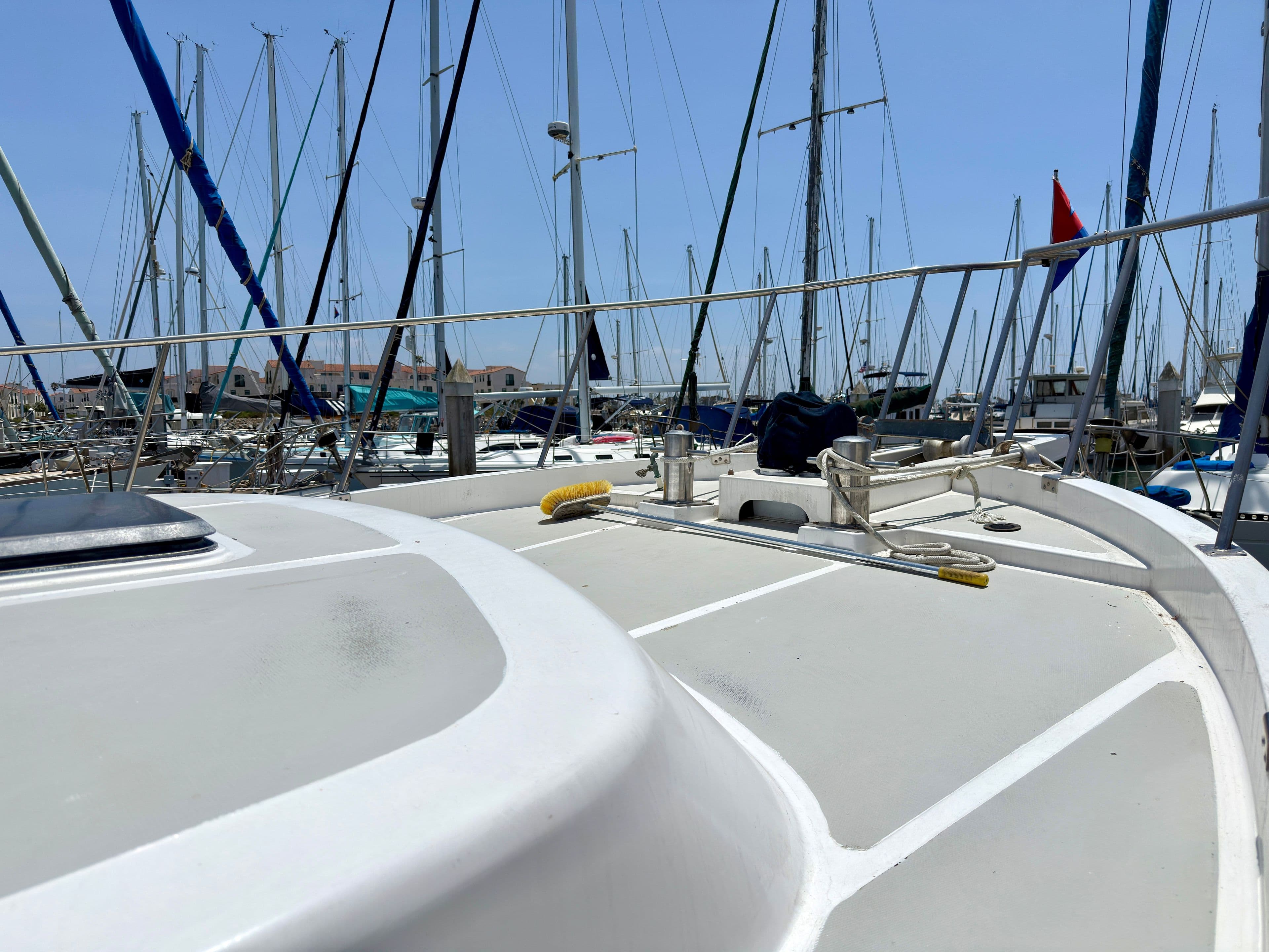 1987 CHB 46 Cockpit Motoryacht - 22