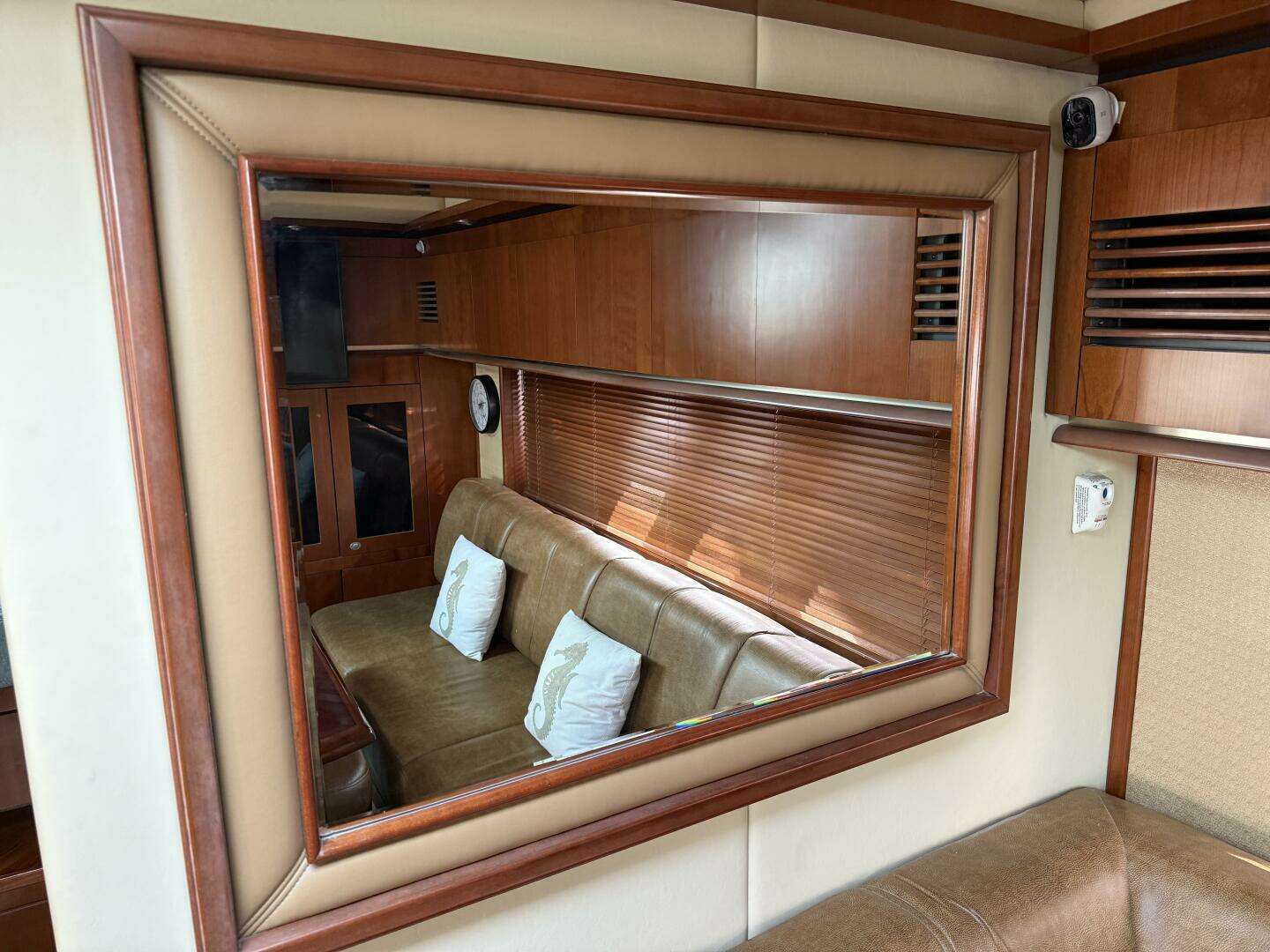 2006 Sea Ray 48 Sundancer - Image 56