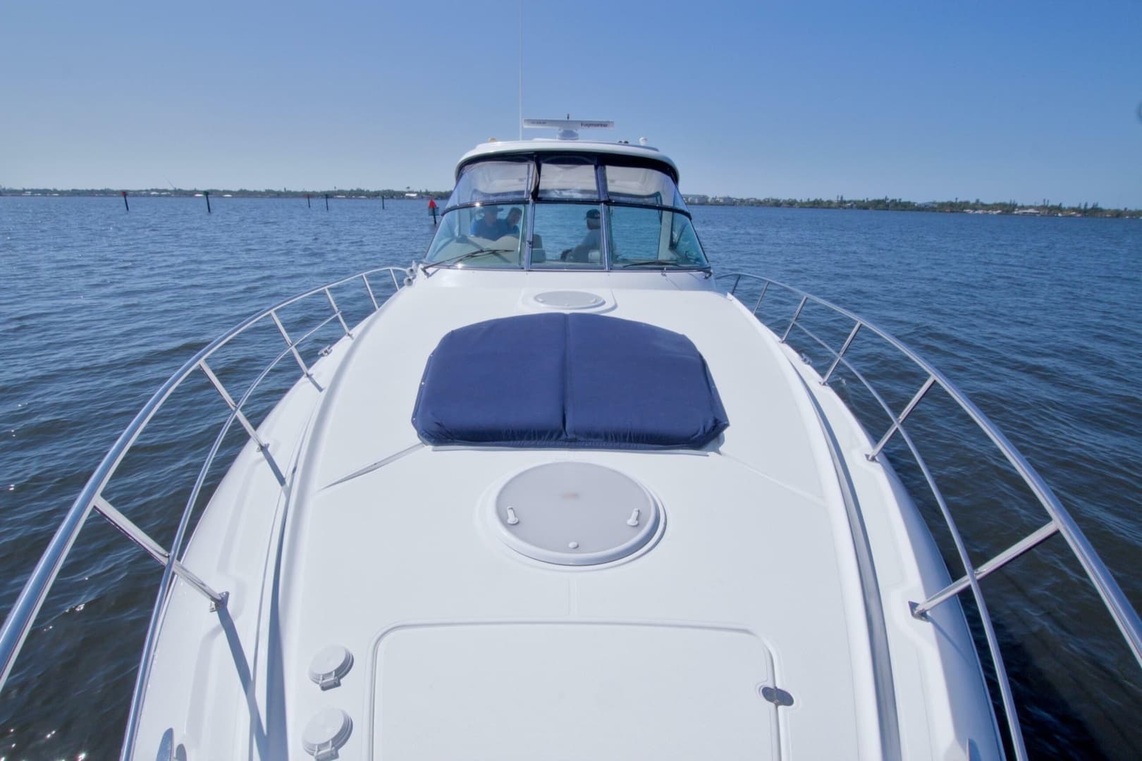 2008 Cruisers Yachts 420 Express - Image 19