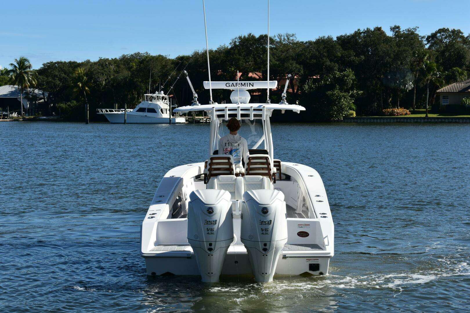 2025 Jupiter 32 FS - Image 15