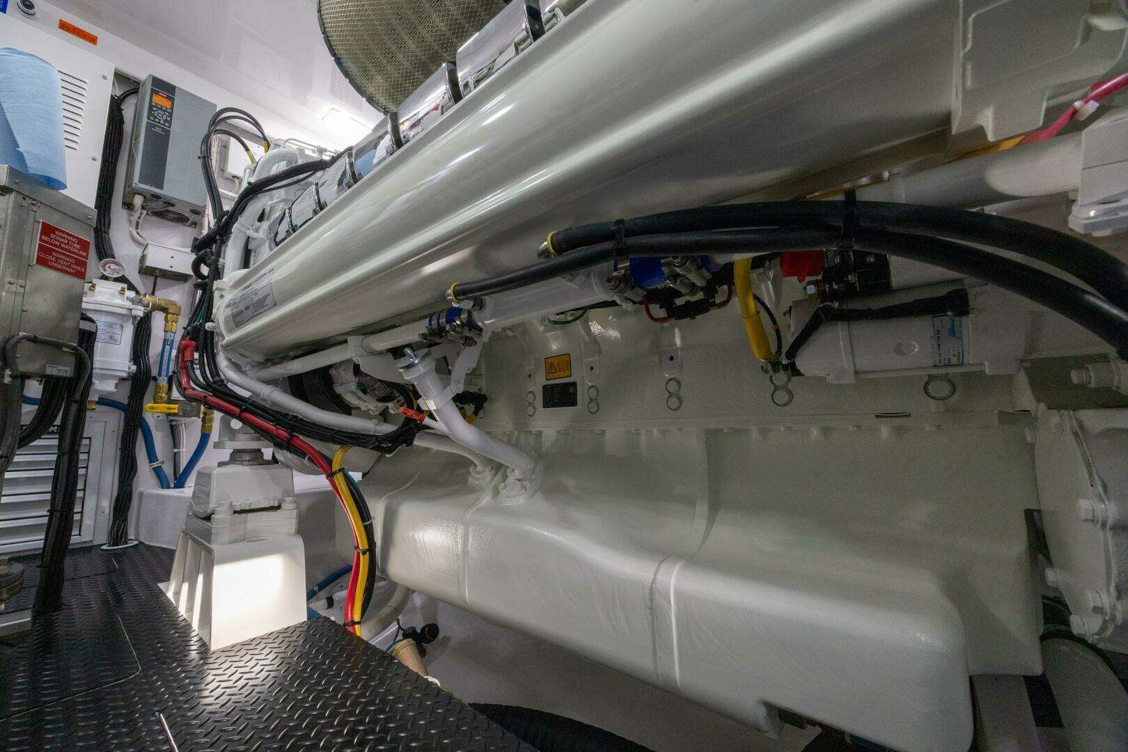 2025 Viking 82 Convertible - Image 56