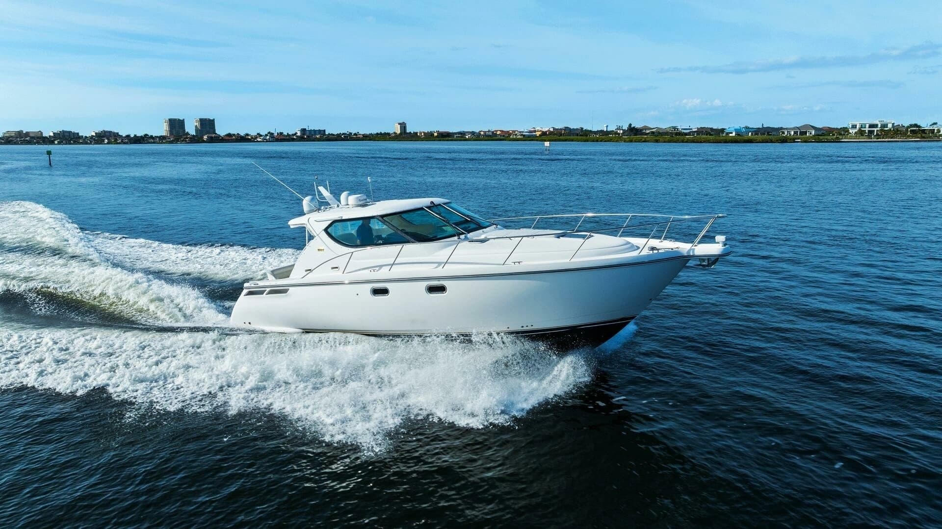 2007 Tiara Yachts 4300 Sovran - Image 52