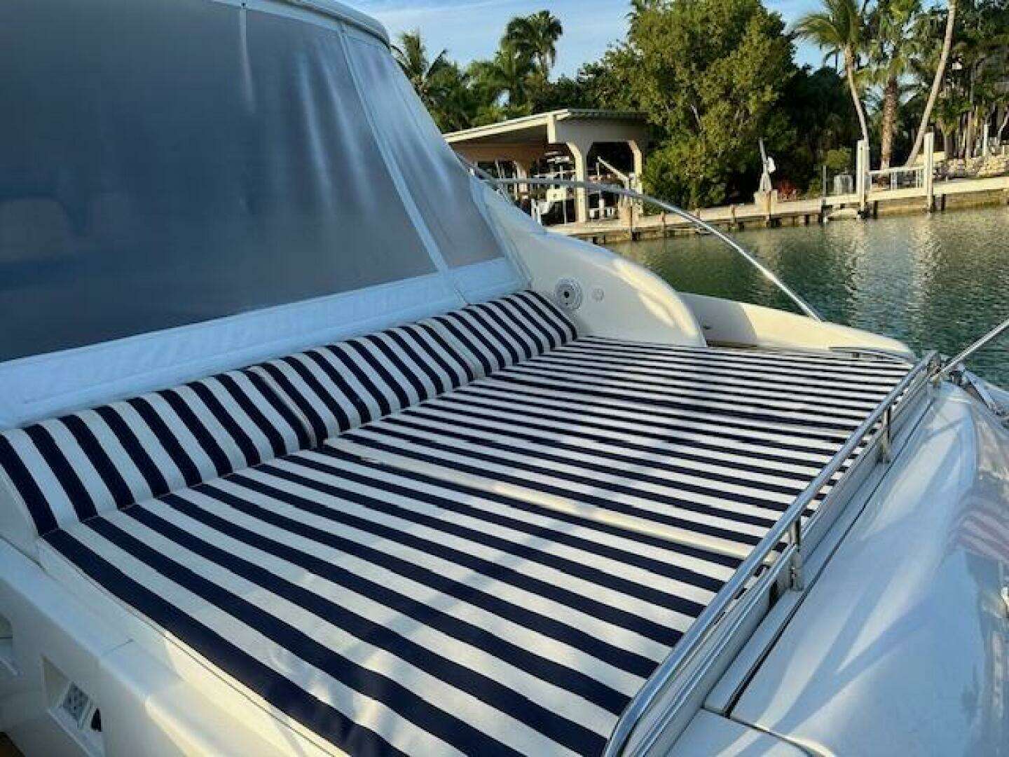 2006 Viking Princess 58V - Image 21