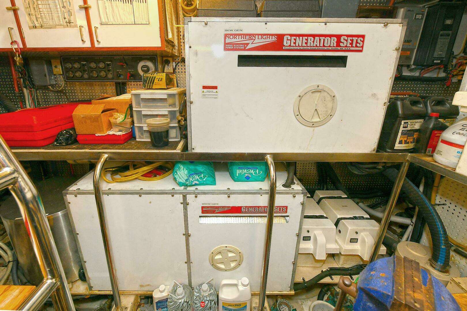 2002 Grand Alaskan Flushdeck - Image 12