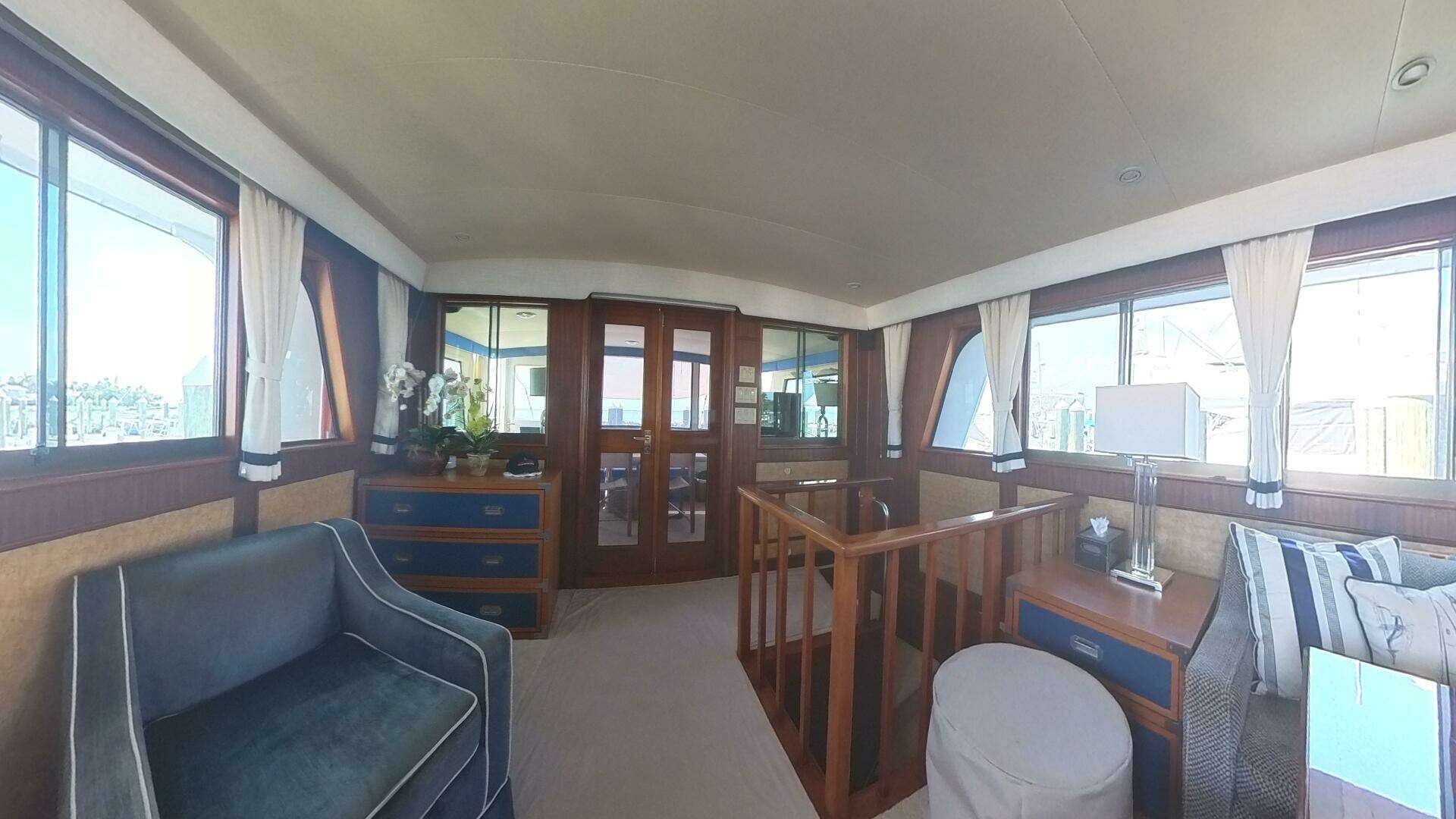 1982 Hatteras LRC - Image 12