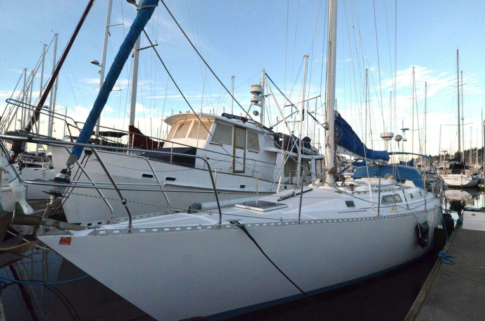 1983 Nordic 44 - Image 3