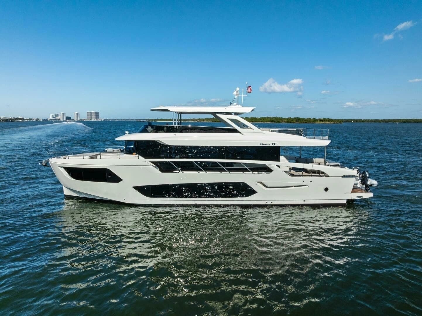 2025 Absolute 75 Navetta - Image 84