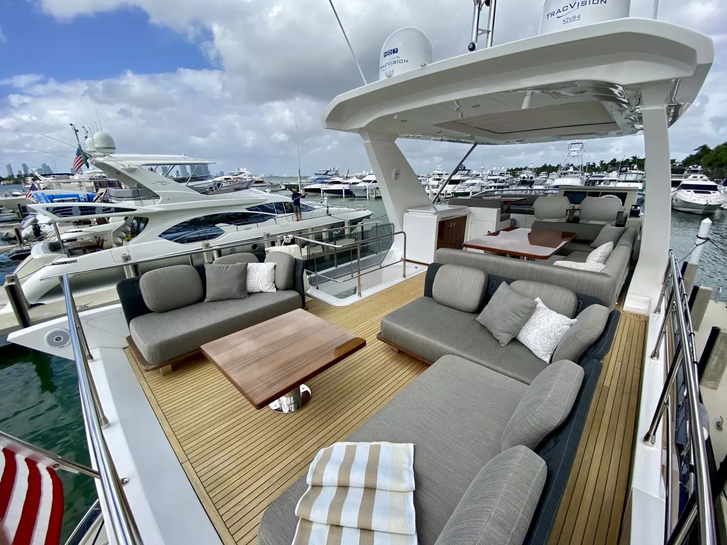 2018 Azimut Flybridge - Image 21