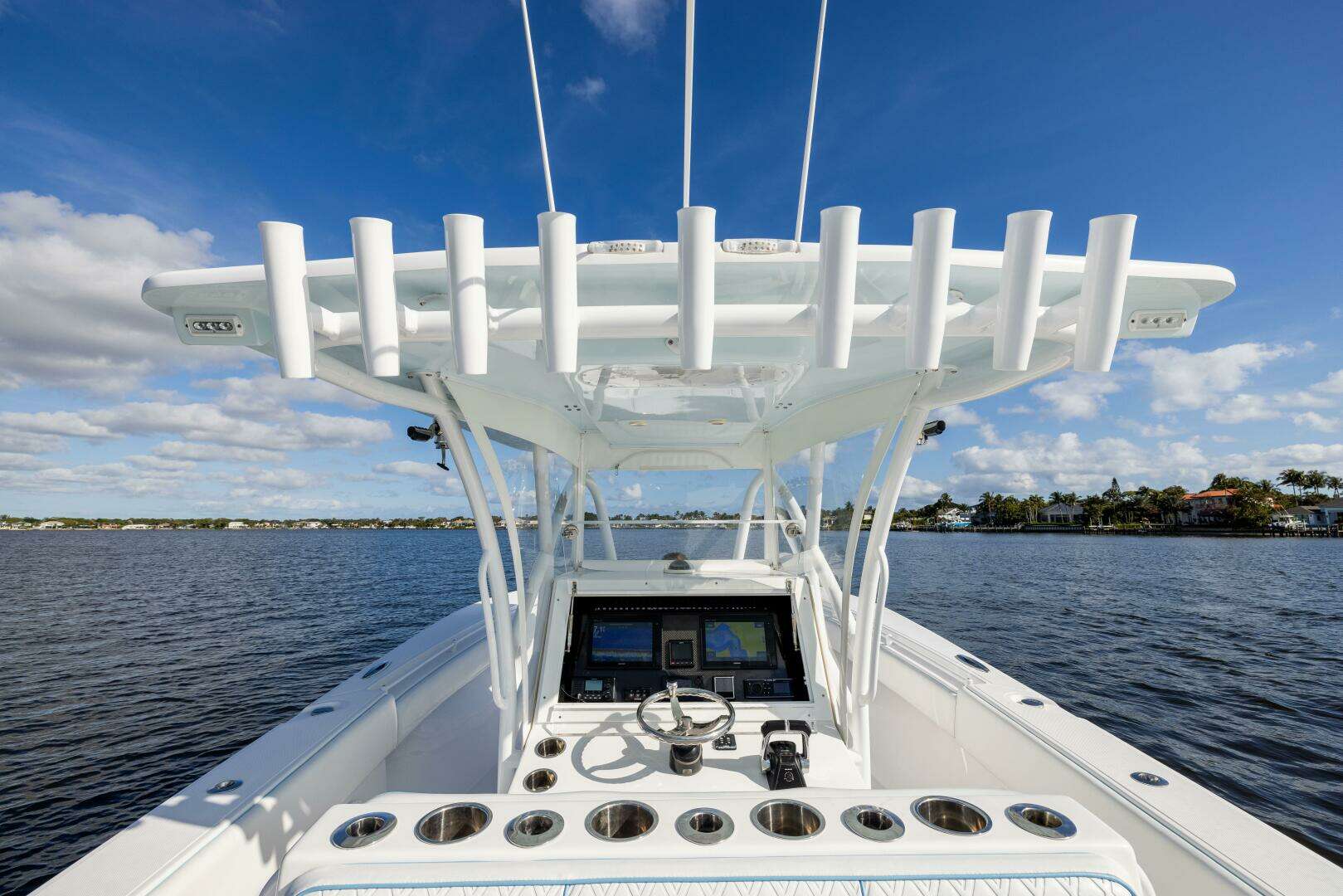 2018 SeaHunter 33 Center Console - Image 12