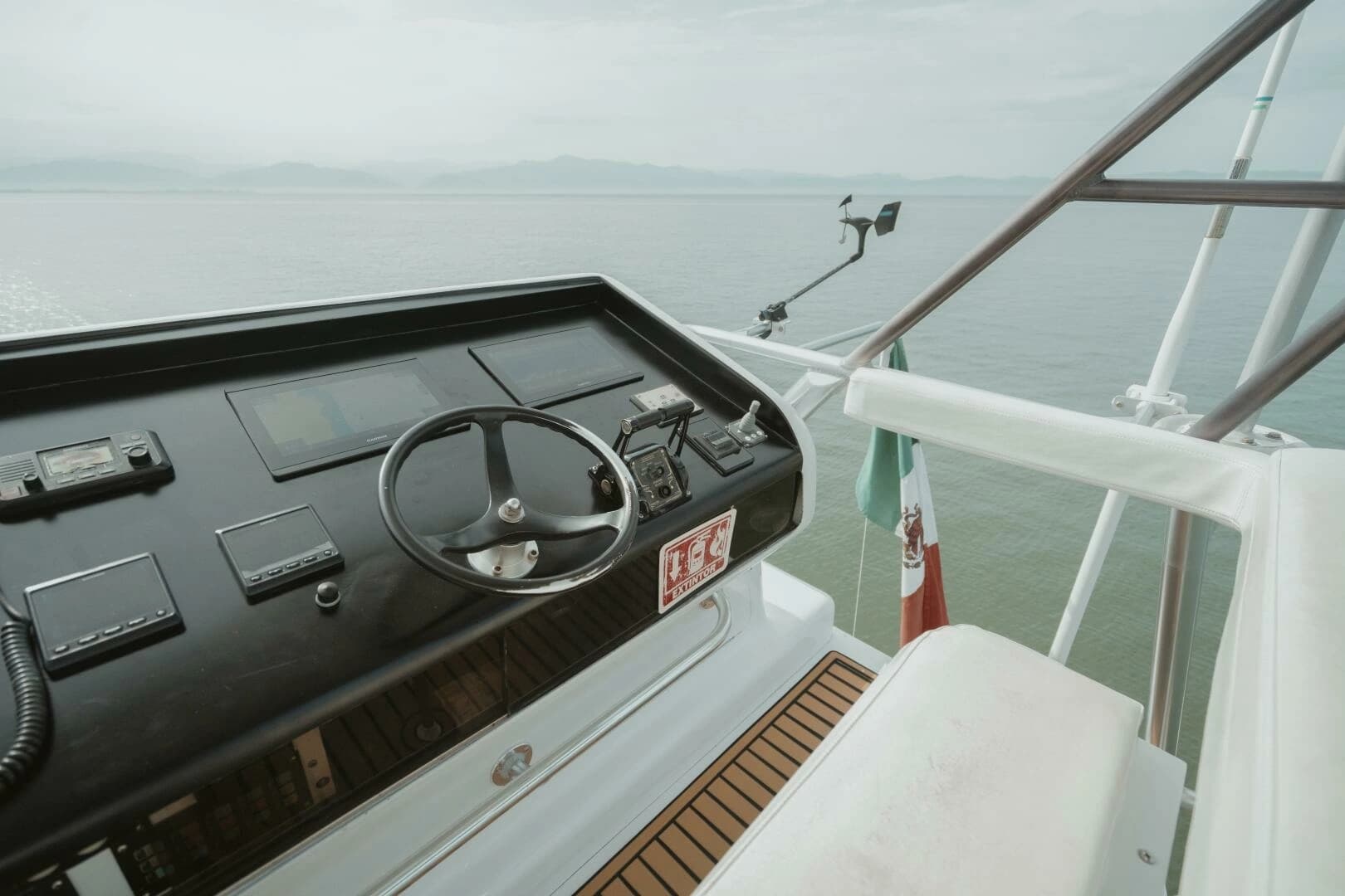 1996 Oceanfast 87 Enclosed Bridge Sportfish - Image 31