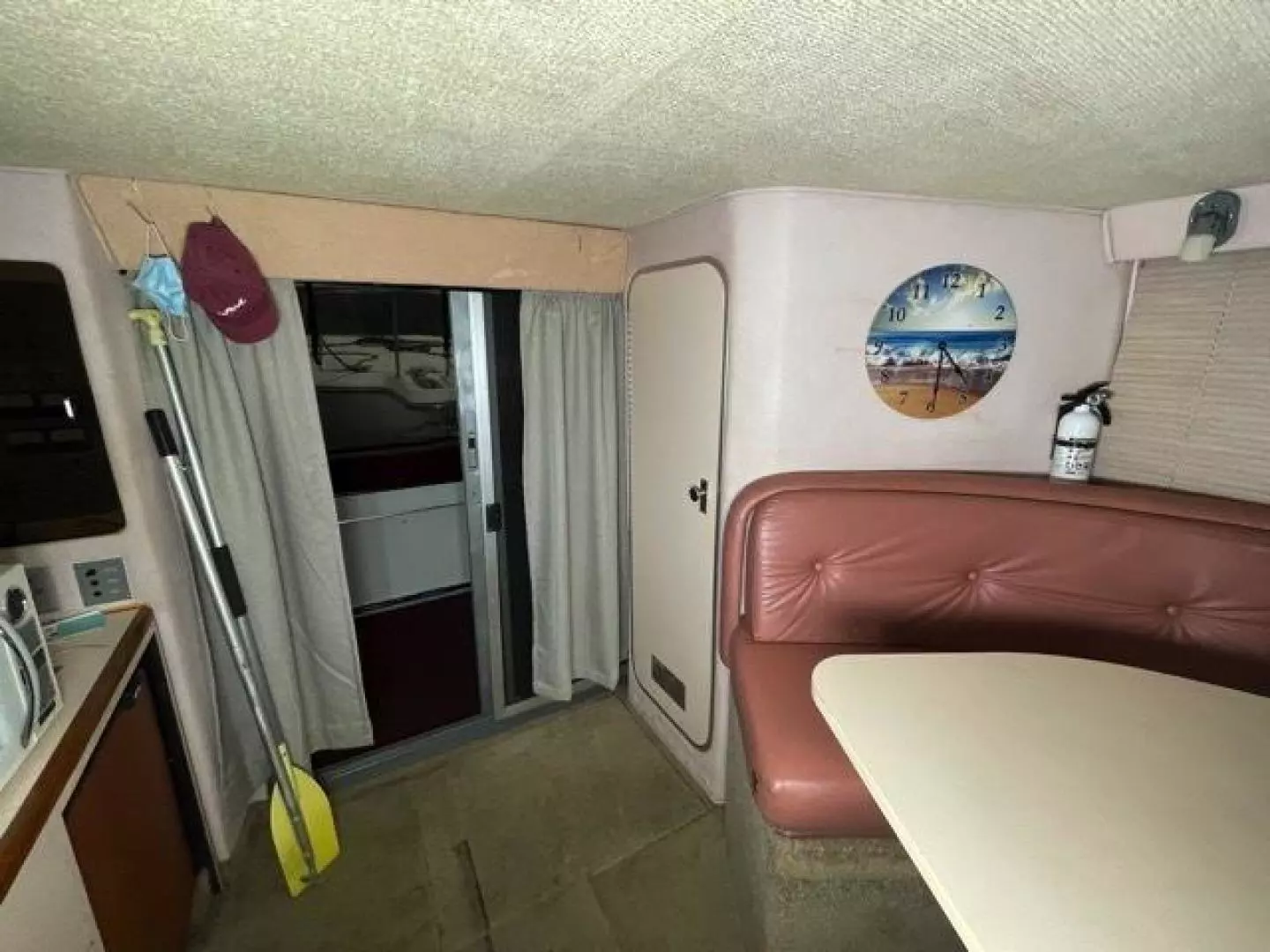 1989 Sea Ray 300 Sedan Bridge - Image 23