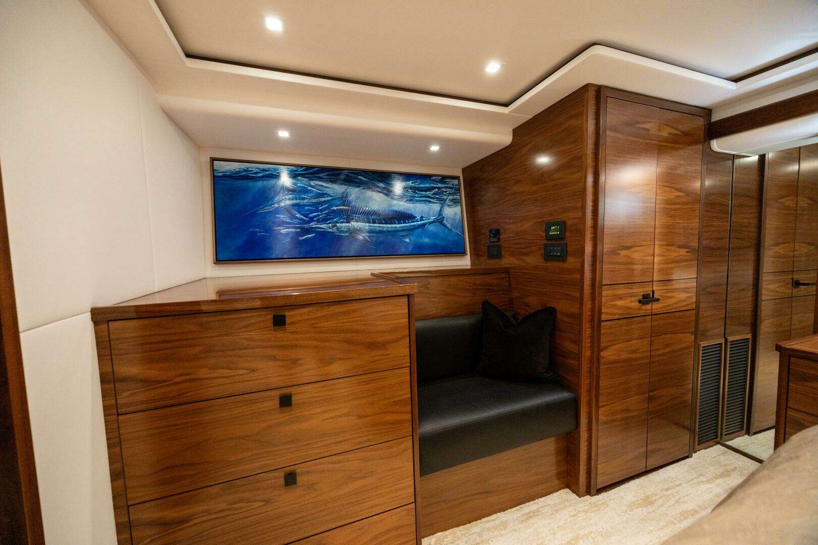 2025 Viking 82 Convertible - Image 19