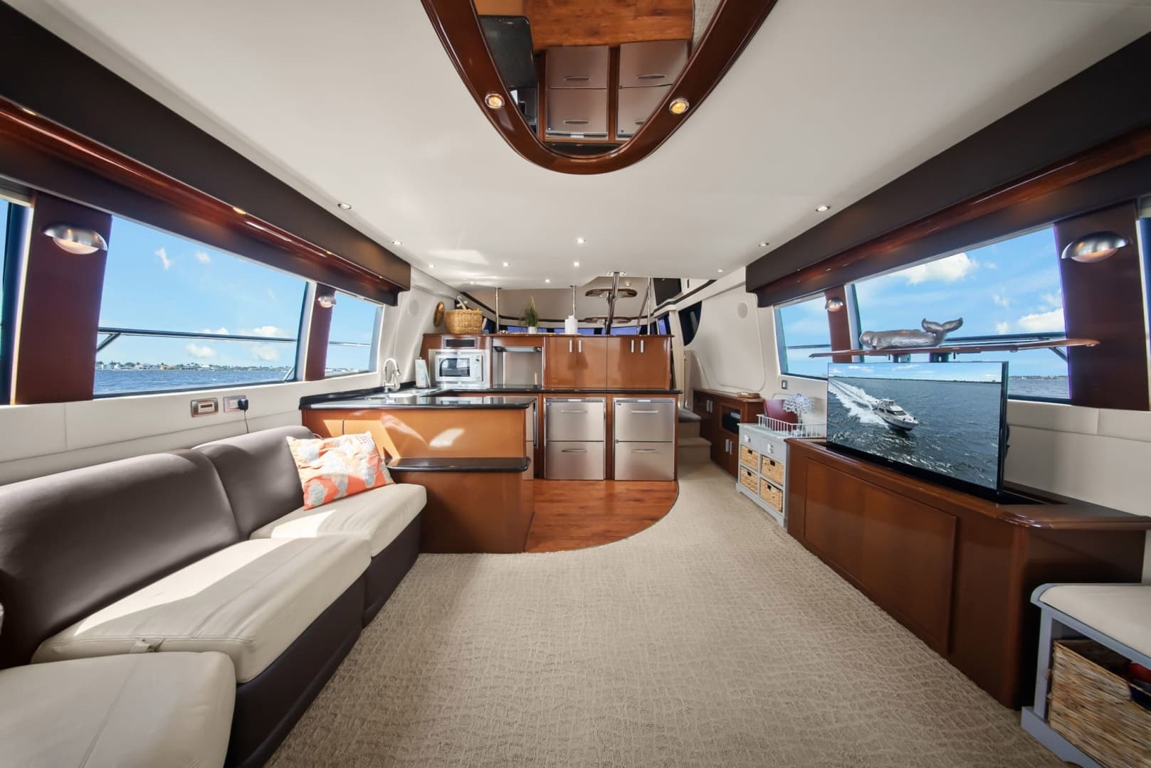 2008 Carver 56 Voyager SE - Image 9