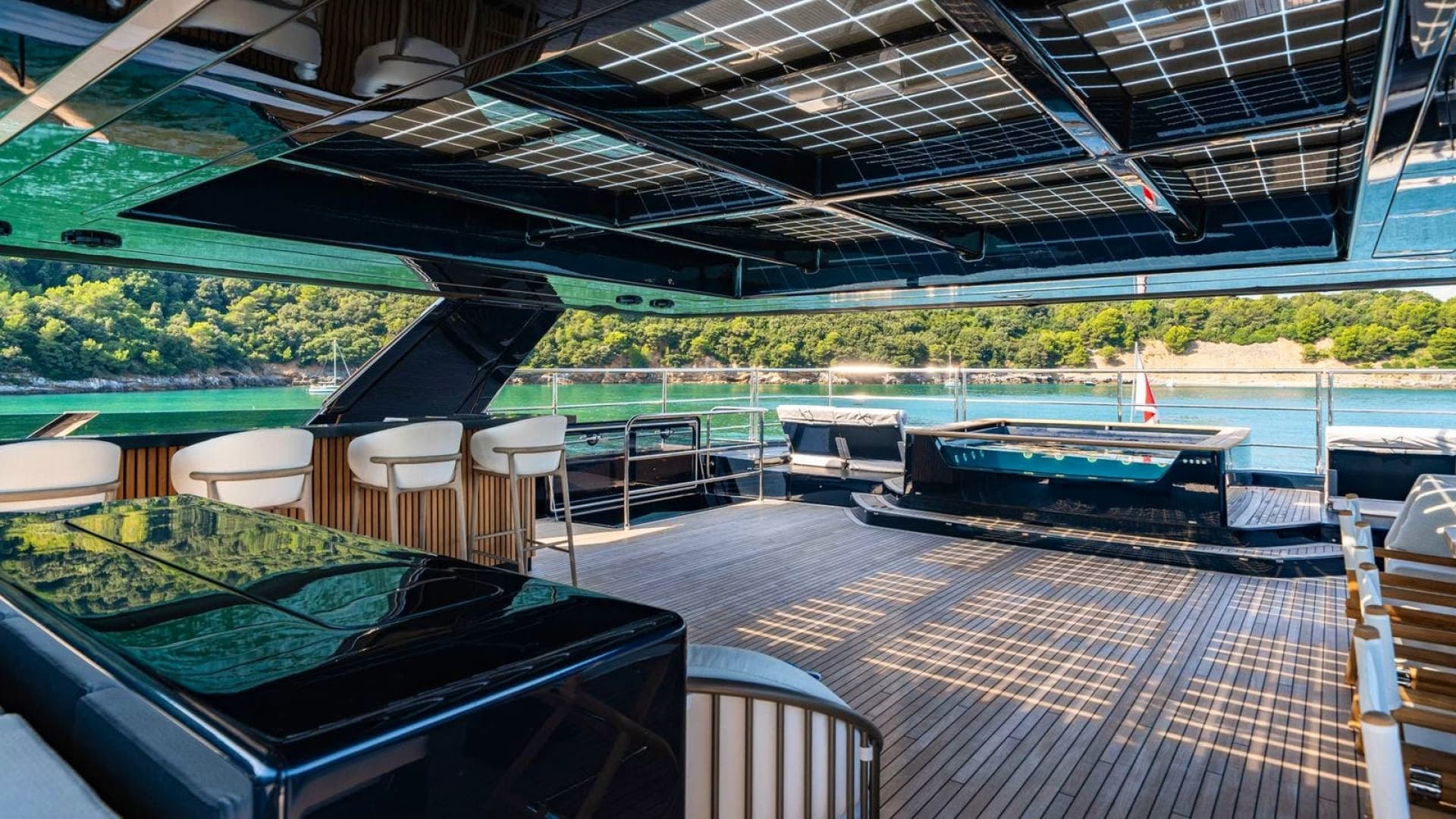 2025 SUNREEF YACHTS Sunreef 100 Power - Image 20